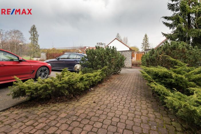 Pronájem kanceláře, Paskov, Místecká, 200 m2