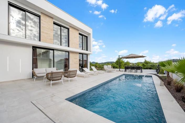 Prodej vily, Tribunj, Chorvatsko, 150 m2