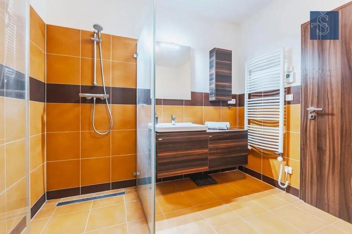 Prodej rodinného domu, Králův Dvůr, Na Vyhlídce, 195 m2