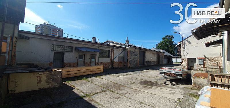 Pronájem skladu, Vsetín, 550 m2