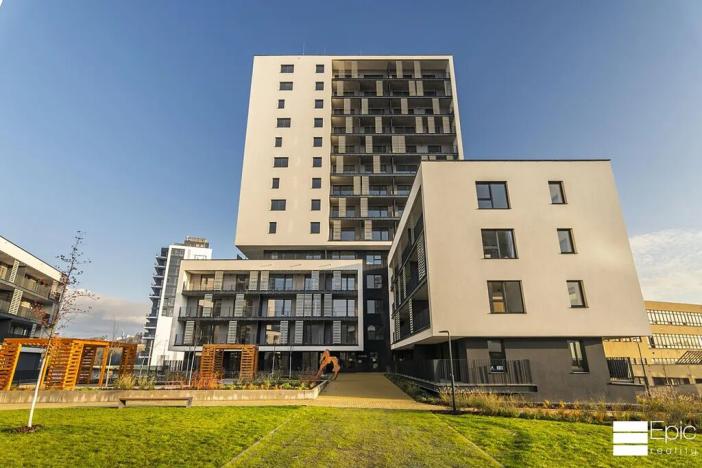 Pronájem bytu 1+kk, Praha - Modřany, Mezi vodami, 32 m2