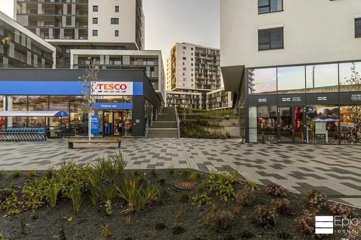 Pronájem bytu 1+kk, Praha - Modřany, Mezi vodami, 32 m2