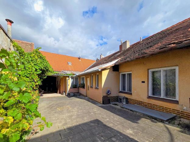 Prodej rodinného domu, Jaroměřice nad Rokytnou, Březinova, 210 m2