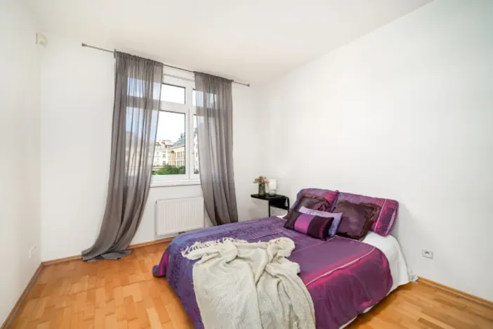 Pronájem bytu 3+kk, Praha - Vinohrady, U Zvonařky, 90 m2