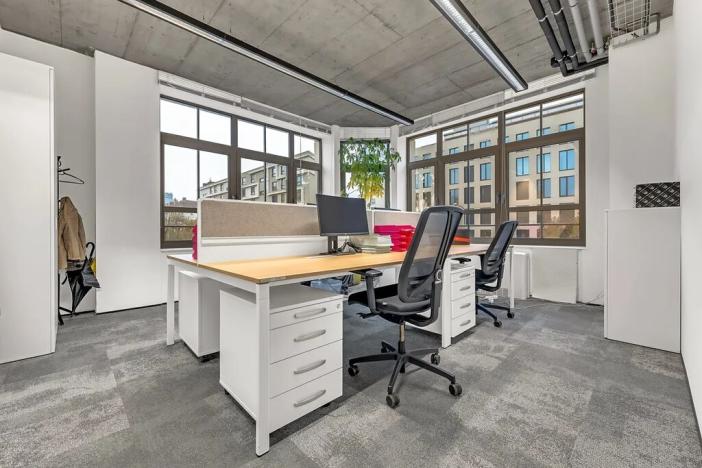 Pronájem kanceláře, Praha, 800 m2