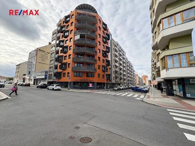 Prodej bytu 2+kk, Praha - Libeň, Kurta Konráda, 74 m2