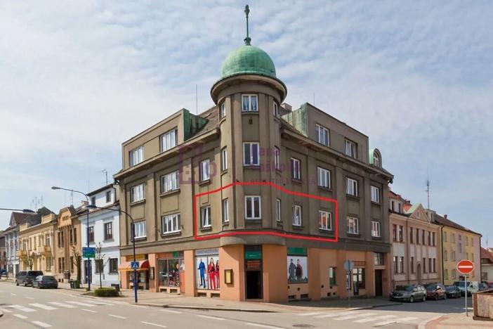 Pronájem bytu 3+kk, Jindřichův Hradec, Sládkova, 61 m2