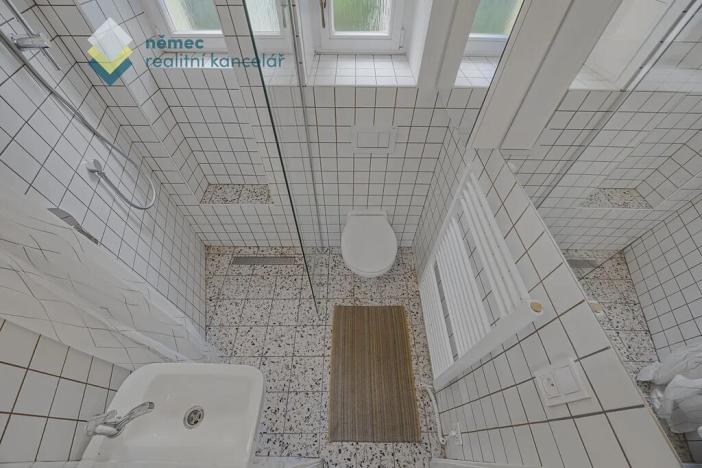 Pronájem bytu 2+kk, Praha - Nusle, Rostislavova, 43 m2