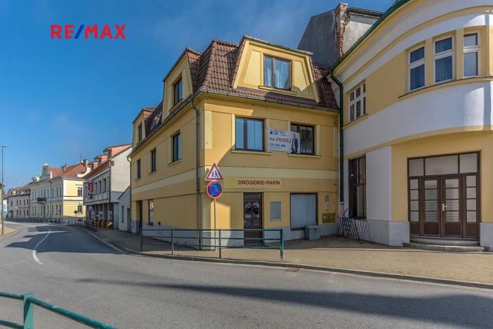 Prodej rodinného domu, Lomnice nad Lužnicí, Tyršova, 315 m2