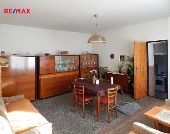 Prodej rodinného domu, Hořesedly, 200 m2