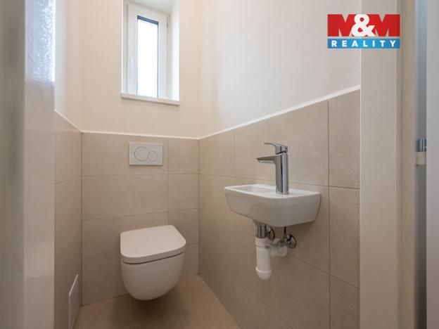 Pronájem bytu 1+1, Benešov, Pražská, 38 m2