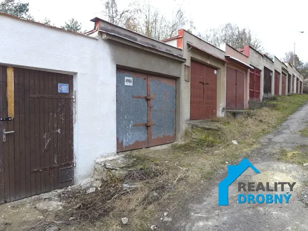 Pronájem garáže, Ústí nad Labem, Důlce, 20 m2