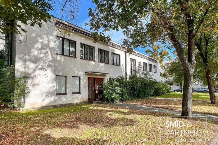 Pronájem komerční nemovitosti, Kolín, Husovo náměstí, 300 m2