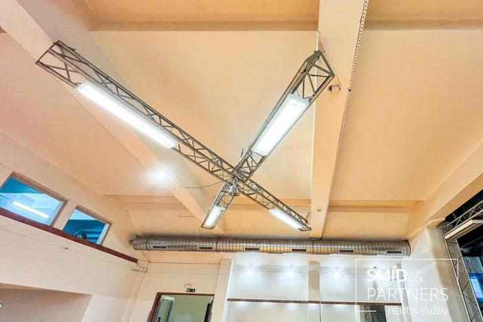 Pronájem komerční nemovitosti, Kolín, Husovo náměstí, 300 m2