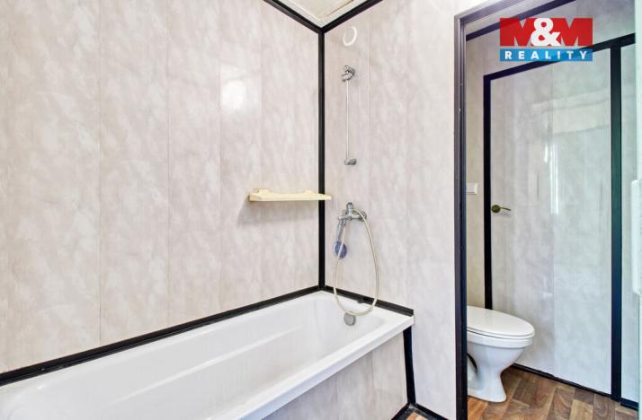 Prodej bytu 3+1, Krupka - Maršov, Karla Čapka, 79 m2