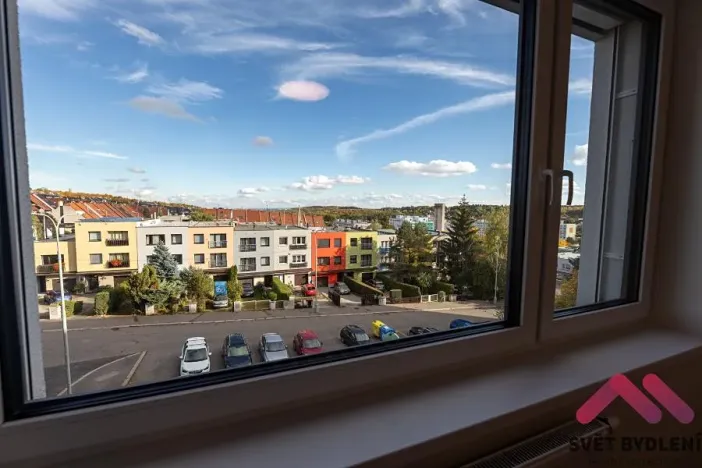 Pronájem bytu 2+kk, Praha - Řepy, Laudova, 57 m2