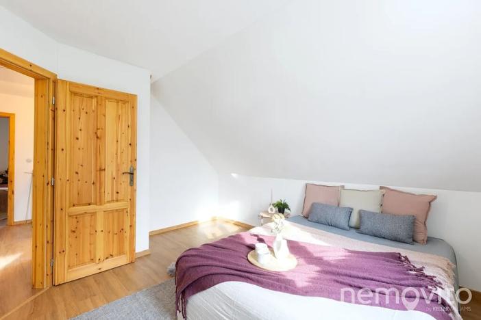 Prodej rodinného domu, Holenice, 159 m2