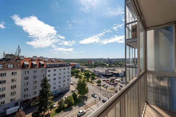 Pronájem bytu 1+kk, Praha - Michle, V dolině, 40 m2