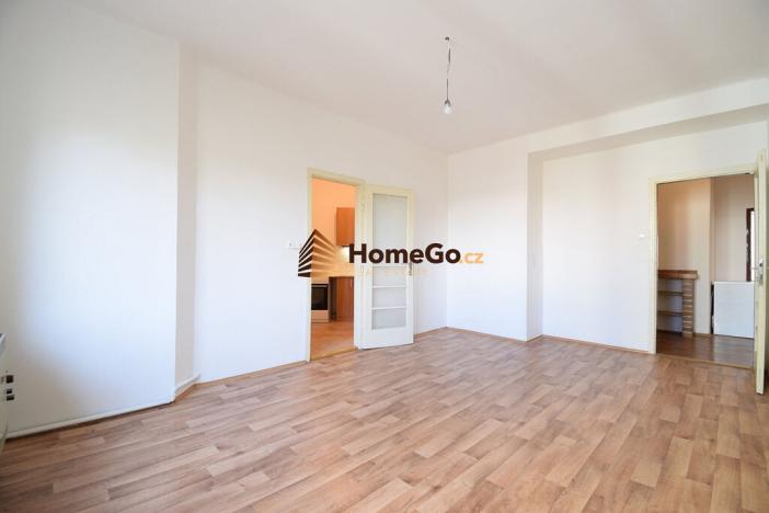 Pronájem bytu 3+kk, Praha - Nusle, U gymnázia, 95 m2