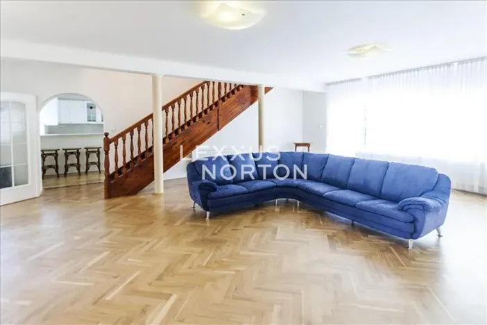 Pronájem vily, Praha - Břevnov, Slezanů, 280 m2