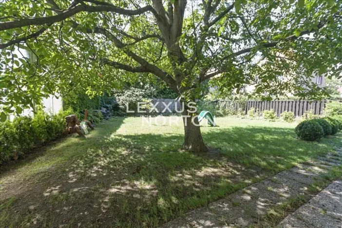 Pronájem vily, Praha - Břevnov, Slezanů, 280 m2