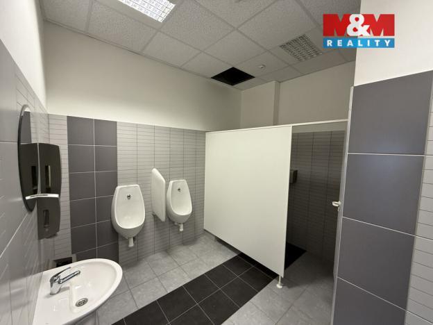 Pronájem obchodního prostoru, Ústí nad Labem - Ústí nad Labem-centrum, Masarykova, 100 m2