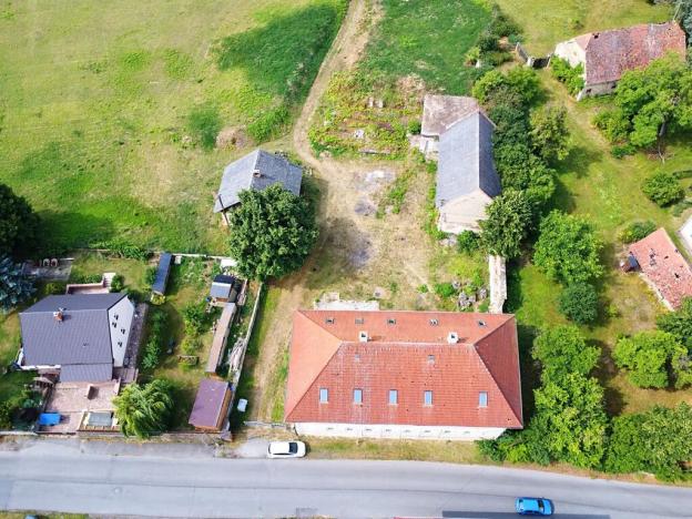 Prodej apartmánu, Kovanec, 855 m2