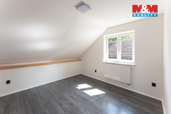 Pronájem rodinného domu, Černovice, 128 m2