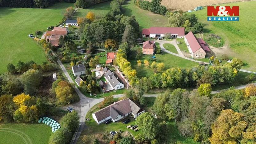 Prodej rodinného domu, Slapsko - Leština, 265 m2