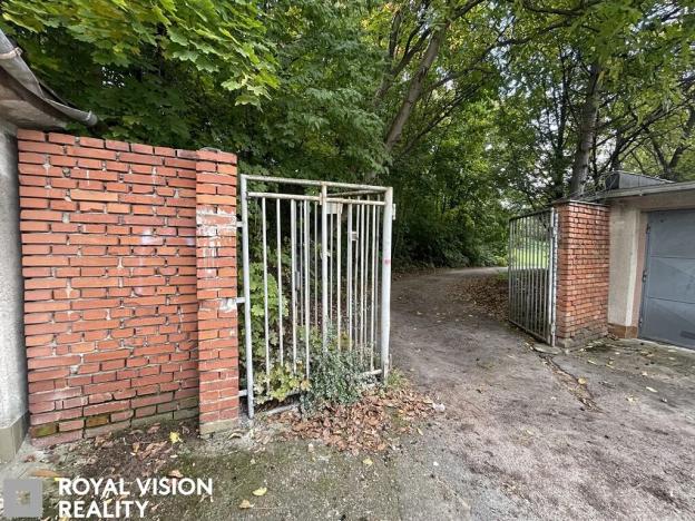 Prodej garáže, Brno, Třískalova, 16 m2