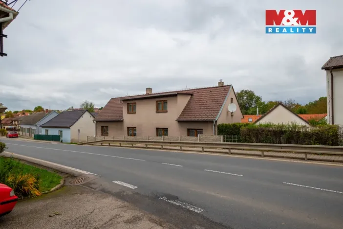 Prodej rodinného domu, Cehnice, 256 m2