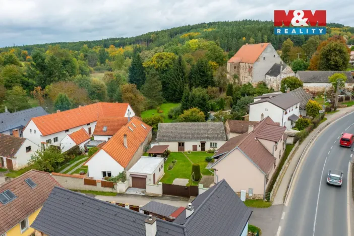 Prodej rodinného domu, Cehnice, 256 m2