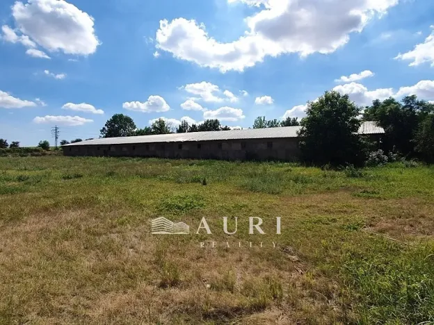 Prodej výrobních prostor, Zvoleněves, 4500 m2