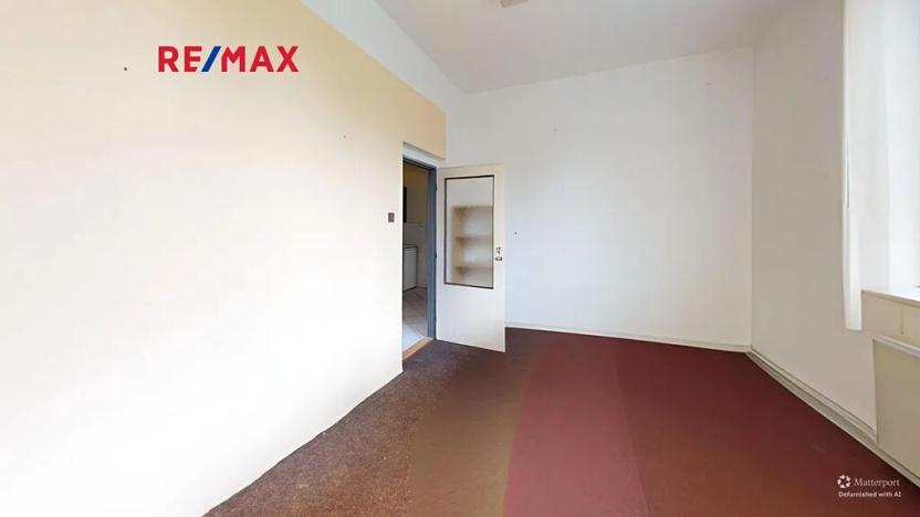 Pronájem skladu, Pardubice, Bohdanečská, 390 m2