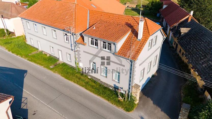 Prodej rodinného domu, Slabčice, 1500 m2