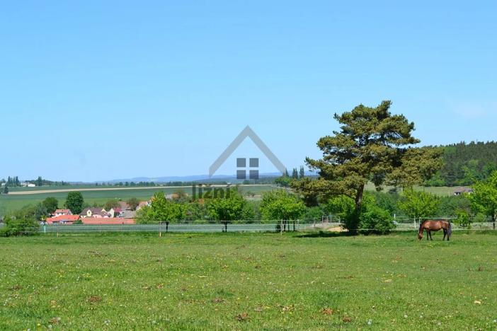 Prodej zemědělského objektu, Slabčice, 1500 m2