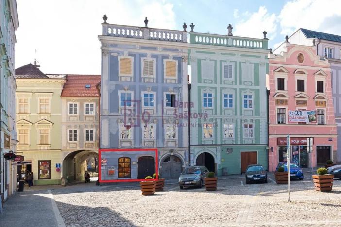 Pronájem restaurace, Jindřichův Hradec, nám. Míru, 50 m2