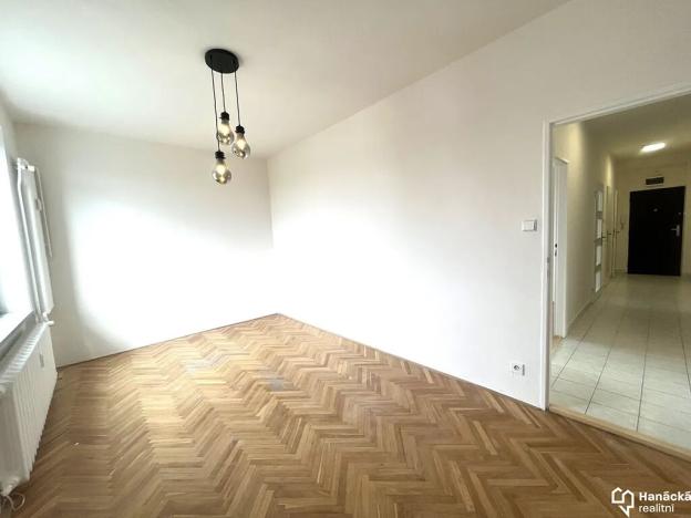 Pronájem bytu 3+1, Olomouc, Velkomoravská, 71 m2