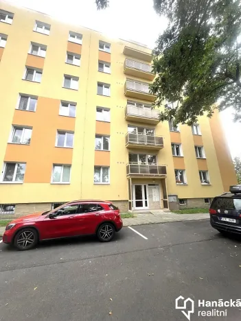 Pronájem bytu 3+1, Olomouc, Velkomoravská, 71 m2