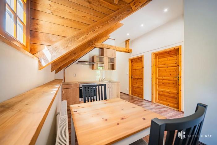 Prodej apartmánu, Květnice, Na Ladech, 460 m2