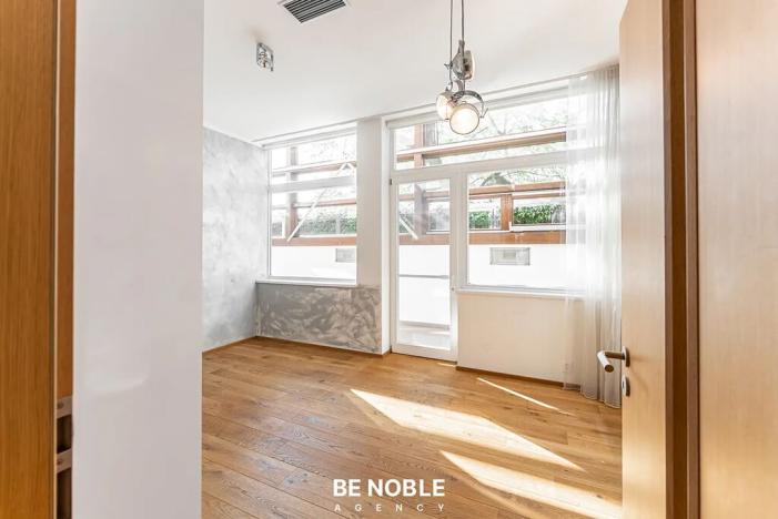 Prodej bytu 6+kk a větší, Praha - Břevnov, Kukulova, 252 m2