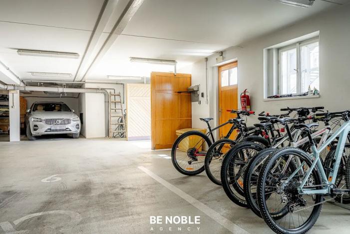 Prodej bytu 6+kk a větší, Praha - Břevnov, Kukulova, 252 m2