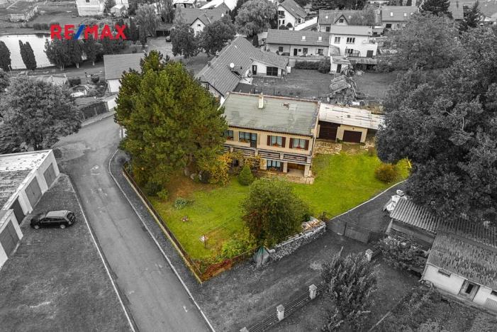 Prodej rodinného domu, Zlosyň, 307 m2