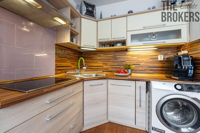 Prodej bytu 2+kk, Úpice, Pod Skalkou, 35 m2