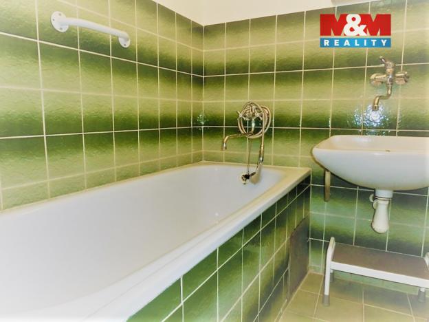 Pronájem bytu 1+1, Praha - Kobylisy, Pakoměřická, 42 m2