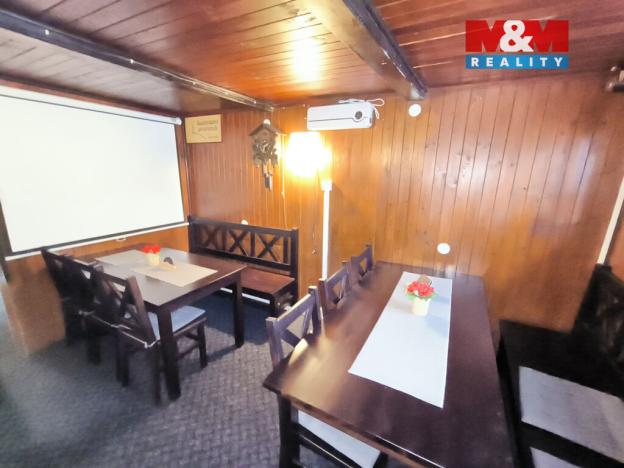 Pronájem restaurace, Orlová - Lutyně, Modřínová, 330 m2