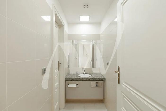 Pronájem kanceláře, Praha - Nové Město, Václavské náměstí, 195 m2