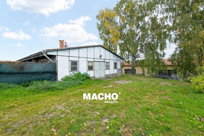 Pronájem skladu, Chrášťany, K Vodojemu, 588 m2