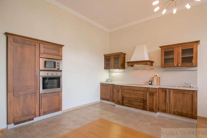 Prodej bytu 3+1, Praha - Nové Město, Masarykovo nábřeží, 130 m2