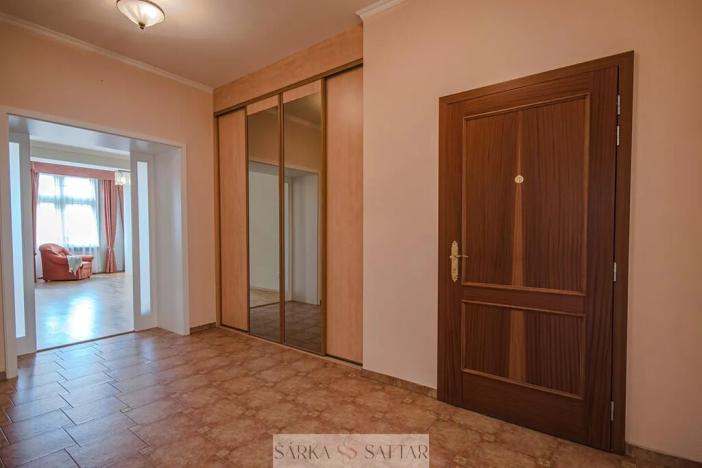 Prodej bytu 3+1, Praha - Nové Město, Masarykovo nábřeží, 130 m2